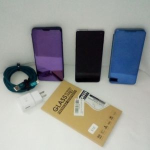 Samsung Galaxy S10 Deluxe Bundle